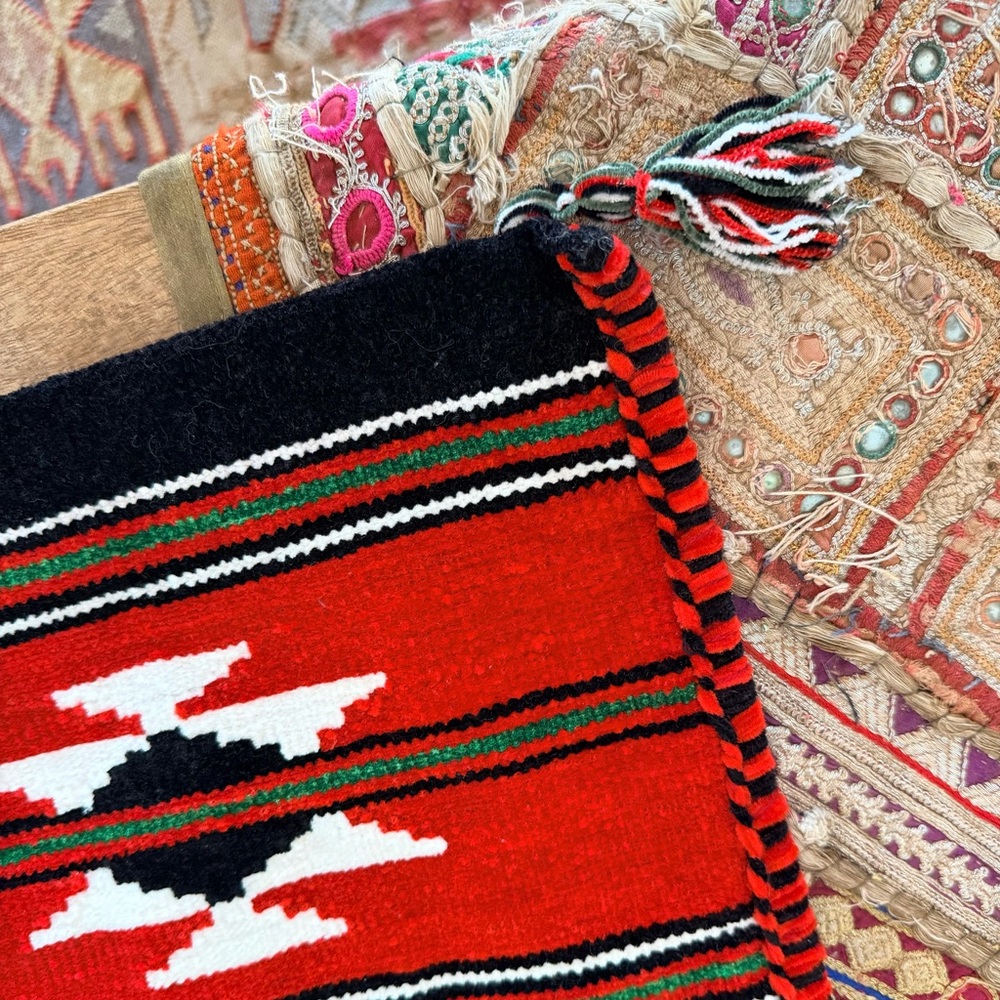 Handmade Tribal Wool Wall Pocket Organizer Ethnic Southwestern Decor - Picture 2 of 10